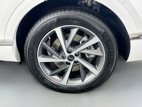 Used 2026 Genesis GV80 2.5T Advanced image 23