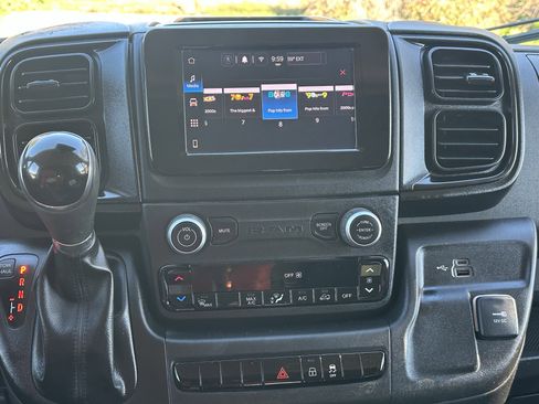 Used 2023 RAM ProMaster 2500 image 26