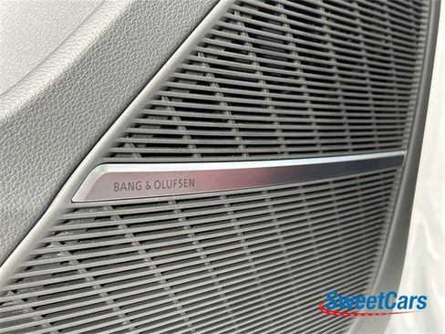 Used 2024 Audi SQ7 Premium Plus w/ Executive Package image 39