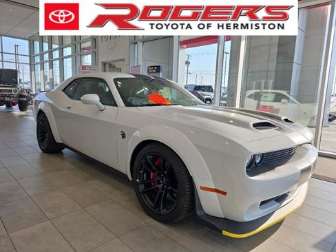 Used 2022 Dodge Challenger SRT Hellcat image 1