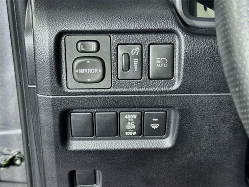 Used 2023 Toyota 4Runner TRD Off-Road AWD/4WD image 10