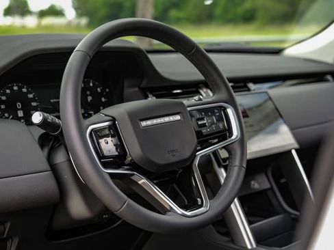 Used 2025 Land Rover Discovery Sport S AWD/4WD image 19