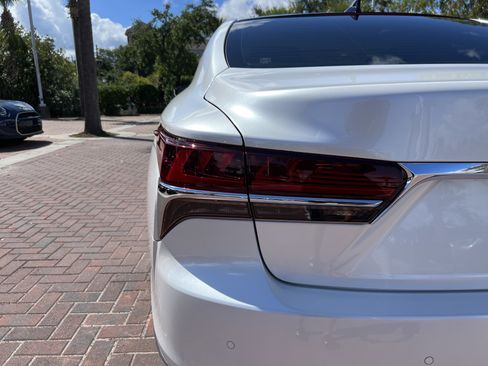 Used 2019 Lexus LS 500 RWD image 39