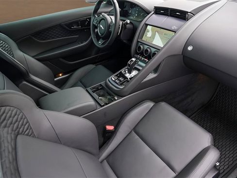 Used 2023 Jaguar F-TYPE R image 27