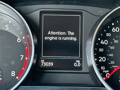 Used 2019 Volkswagen Tiguan SE w/ Panoramic Sunroof Package image 24