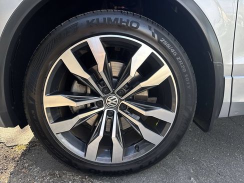 Used 2020 Volkswagen Tiguan SEL Premium R-Line AWD/4WD image 19