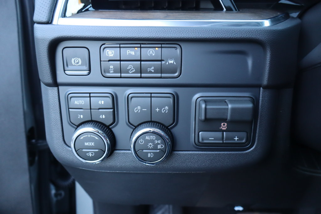 New 2027 Chevrolet Tahoe High Country AWD/4WD image 16