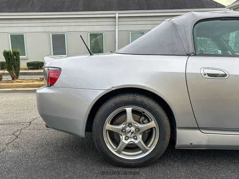 Used 2002 Honda S2000 image 46