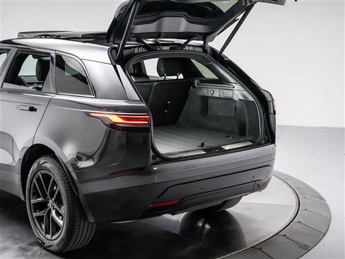New 2025 Land Rover Range Rover Velar S image 31