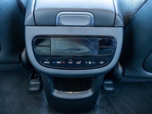 New 2026 Hyundai Ioniq 9 SE w/ Tow & Go Package image 24