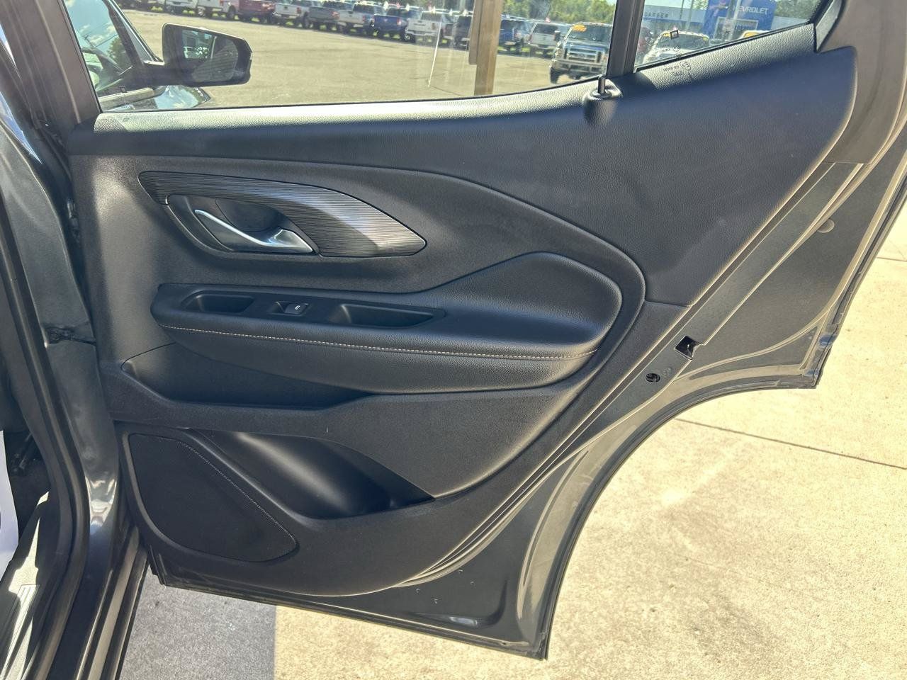 Used 2019 GMC Terrain SLT AWD/4WD image 17