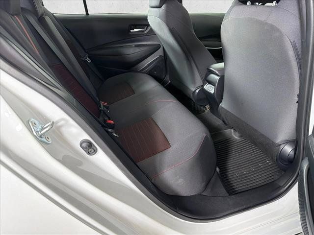 Used 2025 Toyota Corolla SE FWD image 15