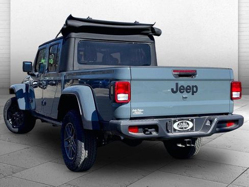 New 2026 Jeep Gladiator Sport image 3