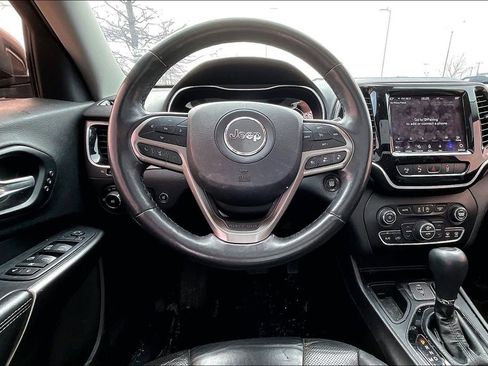 Used 2019 Jeep Cherokee Limited w/ Technology Group image 7