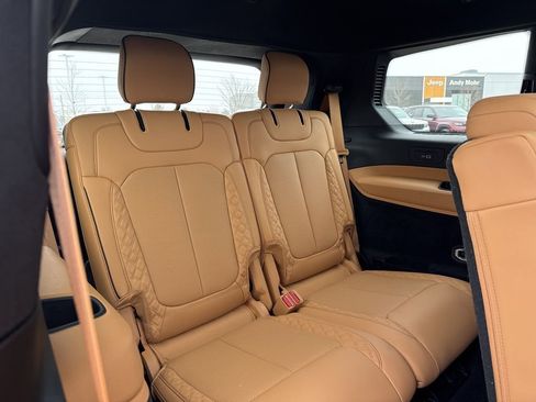 Certified 2024 Jeep Grand Cherokee L Summit image 40