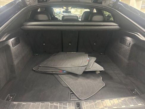 Used 2022 BMW X6 M50i w/ Executive Package image 11
