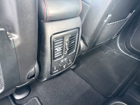 Used 2023 Dodge Durango R/T AWD/4WD image 28