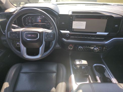 Used 2023 GMC Sierra 1500 SLT w/ SLT Convenience Package AWD/4WD image 29