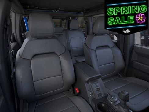 New 2025 Ford Bronco Badlands image 11