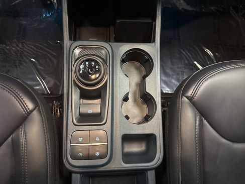 Used 2024 Ford Maverick Lariat w/ Black Appearance Package image 22