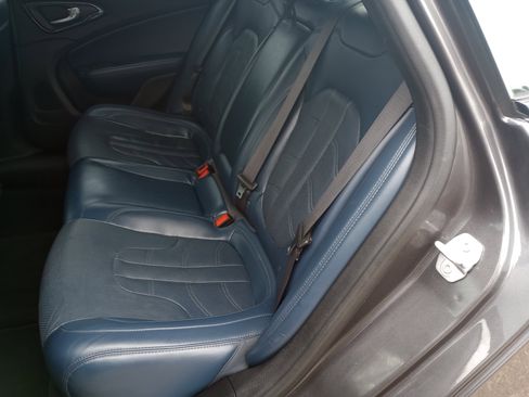 Used 2015 Chrysler 200 S w/ Navigation & Sound Group I FWD image 11