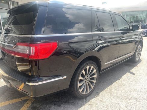 Used 2019 Lincoln Navigator Select w/ Technology Package RWD image 5