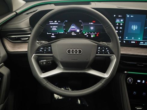 New 2025 Audi Q5 Premium Plus AWD/4WD image 9