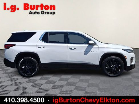 Used 2023 Chevrolet Traverse LS w/ Safety Package AWD/4WD image 7