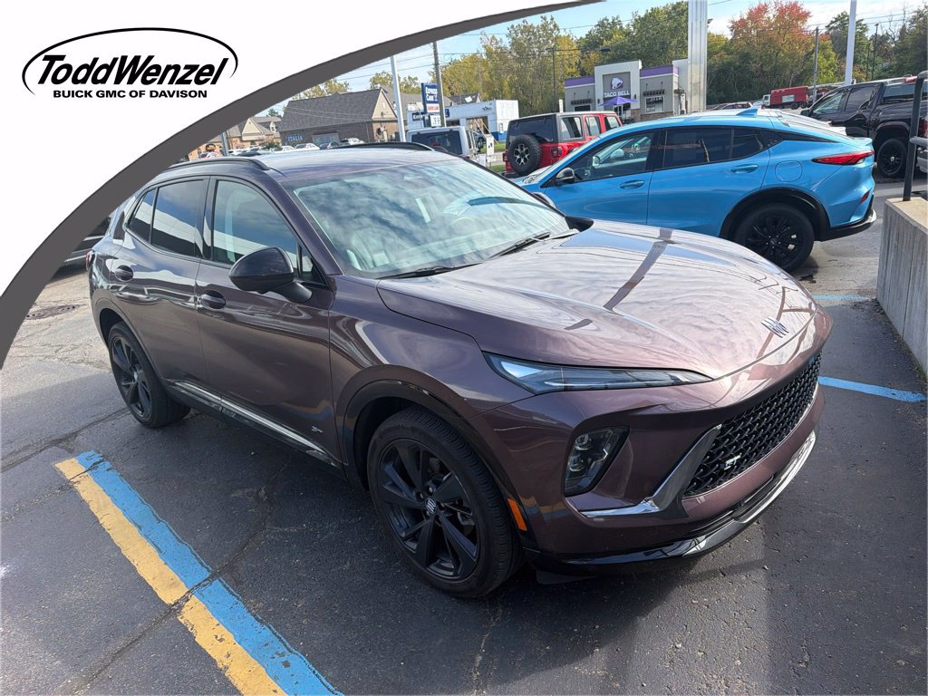 Used 2024 Buick Envision Sport Touring AWD/4WD image 1