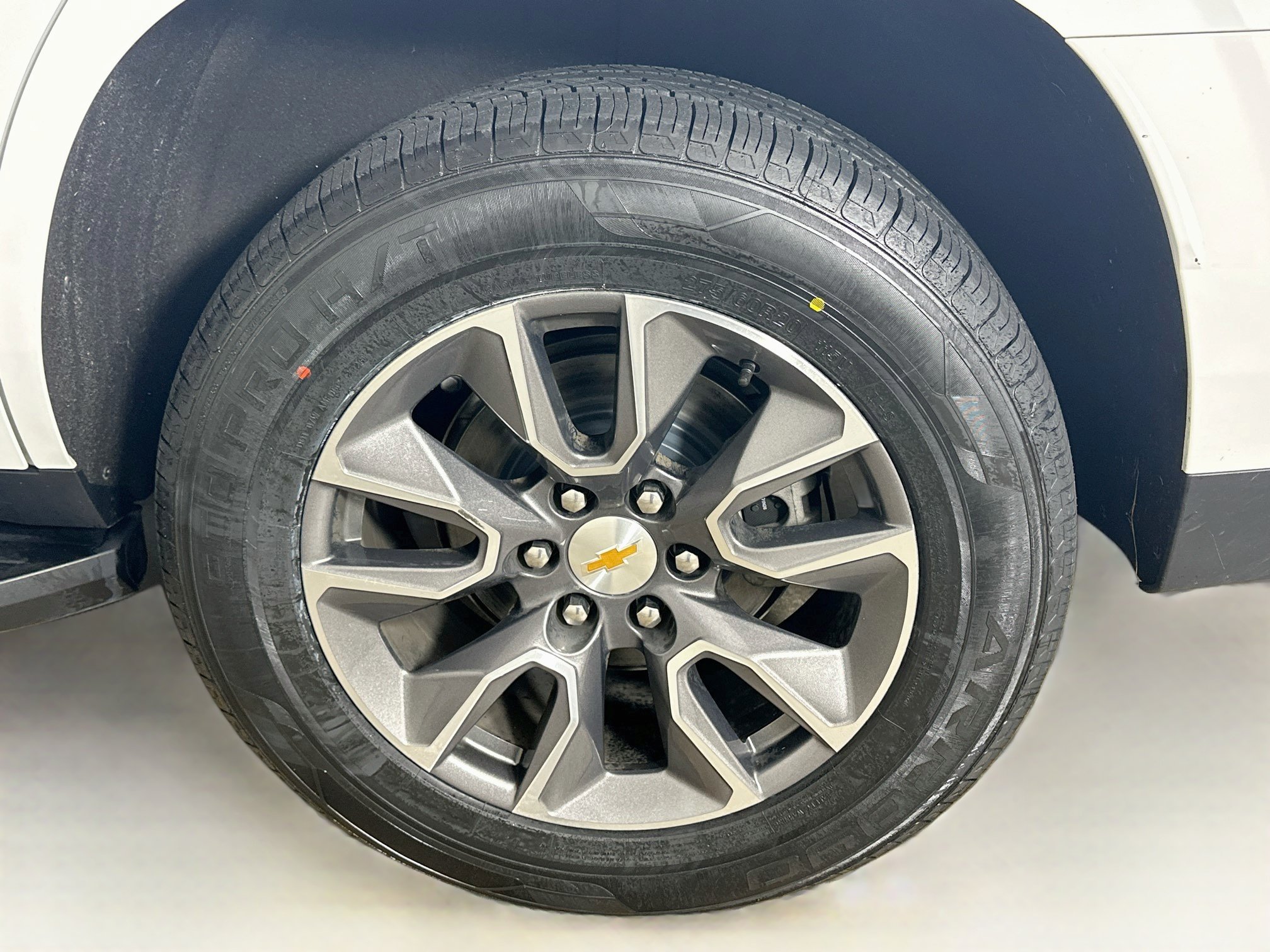 Used 2023 Chevrolet Tahoe LT w/ Luxury Package RWD image 11
