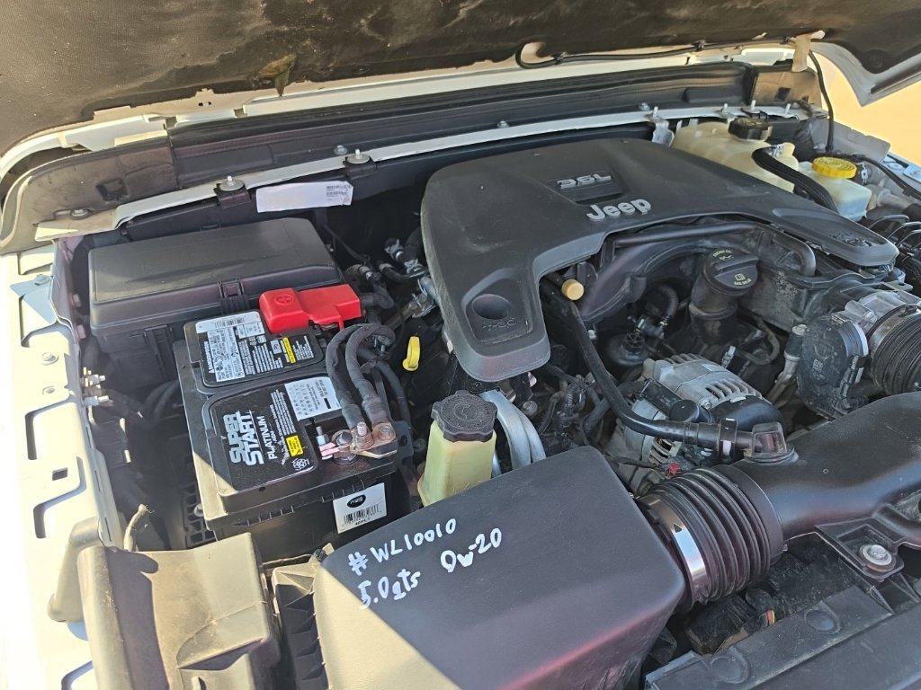 Used 2018 Jeep Wrangler Unlimited Sahara AWD/4WD image 42