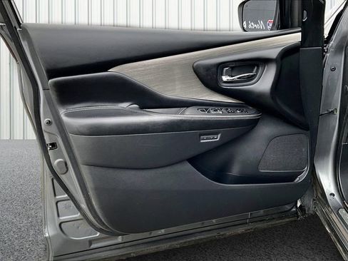 Used 2017 Nissan Murano SL image 19