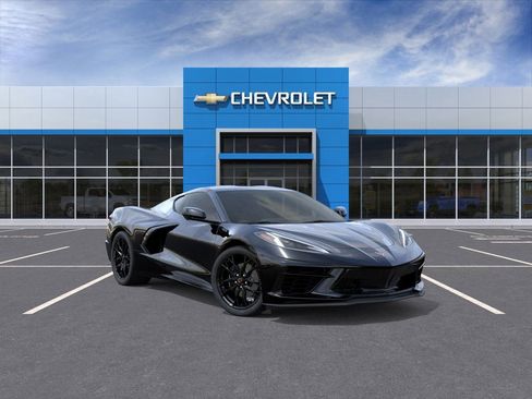 Used 2024 Chevrolet Corvette Stingray Coupe w/ Z51 Performance Package image 2
