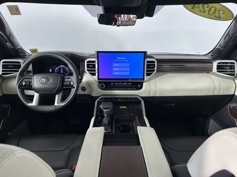 Used 2024 Toyota Sequoia Capstone image 11