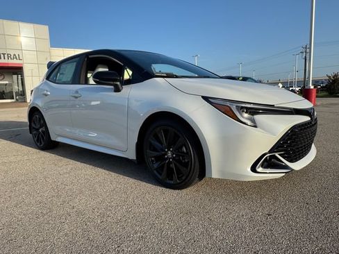 New 2026 Toyota Corolla XSE FWD image 10