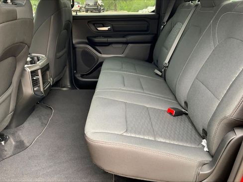 New 2026 RAM 1500 Express AWD/4WD image 20