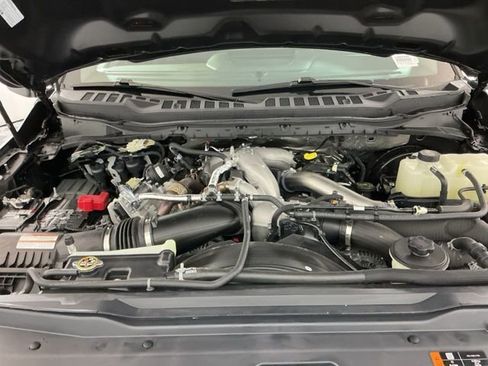 Used 2025 Ford F350 Lariat w/ Black Appearance Package image 34