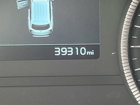 Used 2021 Kia Telluride EX w/ EX Premium Package image 12