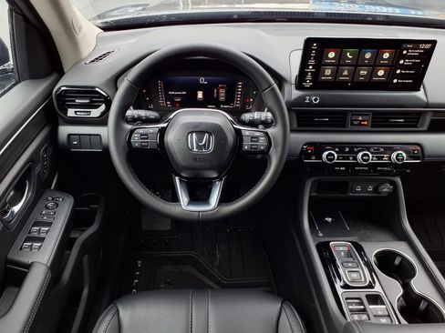 New 2026 Honda Pilot Touring image 14