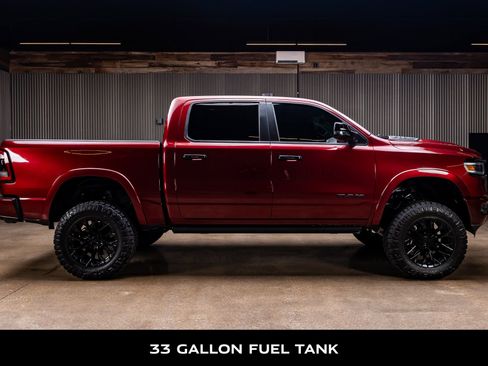 Used 2024 RAM 1500 Limited AWD/4WD image 11