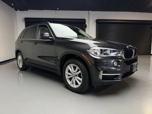 Used 2014 BMW X5 xDrive35i AWD/4WD image 3
