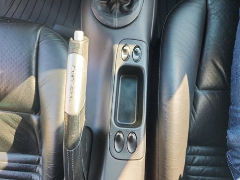 Used 2003 Porsche Boxster RWD image 27