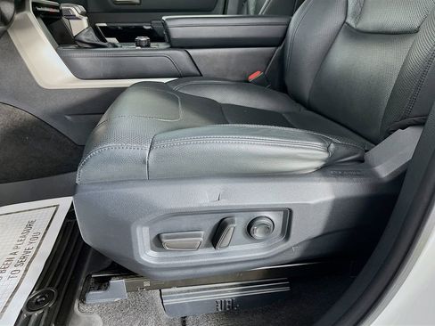 Used 2022 Toyota Tundra Limited AWD/4WD image 28