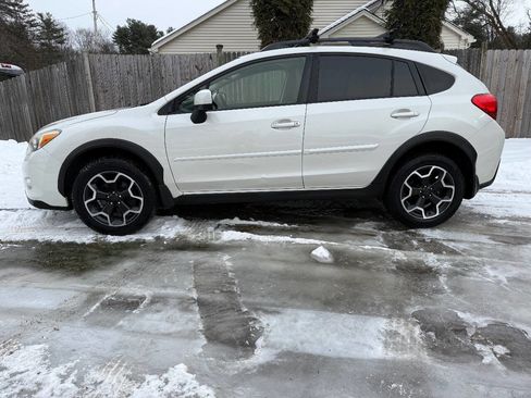 Used 2014 Subaru Crosstrek 2.0i Premium image 1