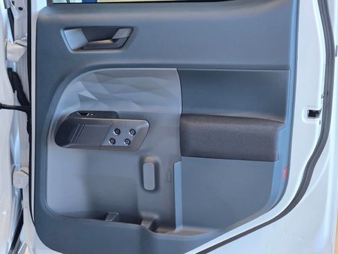 New 2026 Ford Maverick XL image 7