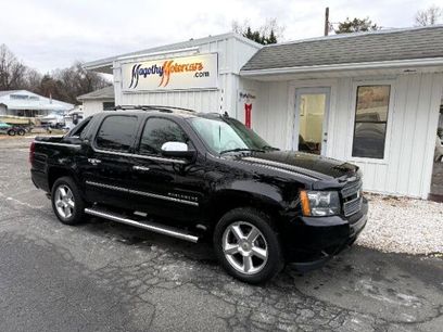 Used 2011 Chevrolet Avalanche LTZ
