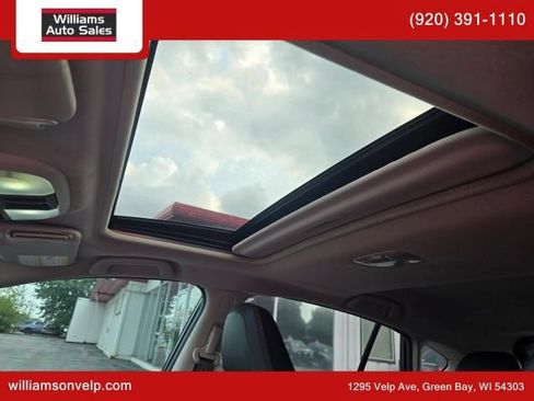 Used 2021 Subaru Crosstrek 2.5i Limited w/ Moonroof Package 2 AWD/4WD image 2