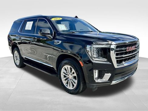 Used 2023 GMC Yukon SLT image 3