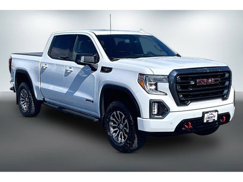 Used 2022 GMC Sierra 1500 AT4 w/ AT4 Premium Package AWD/4WD image 3