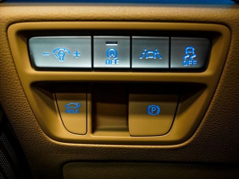 Used 2021 Genesis G80 3.5T w/ Prestige Package image 25